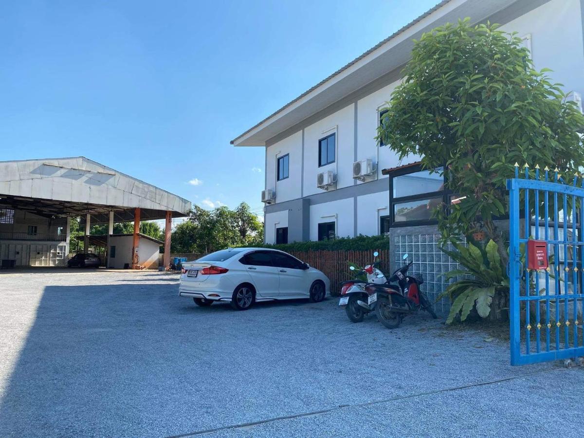 Ostello Yoji House And Cafe Ban Wiang Esterno foto