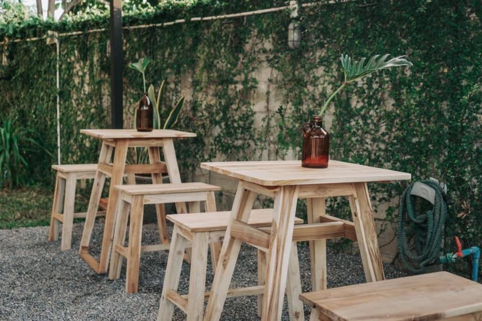Ostello Yoji House And Cafe Ban Wiang Esterno foto