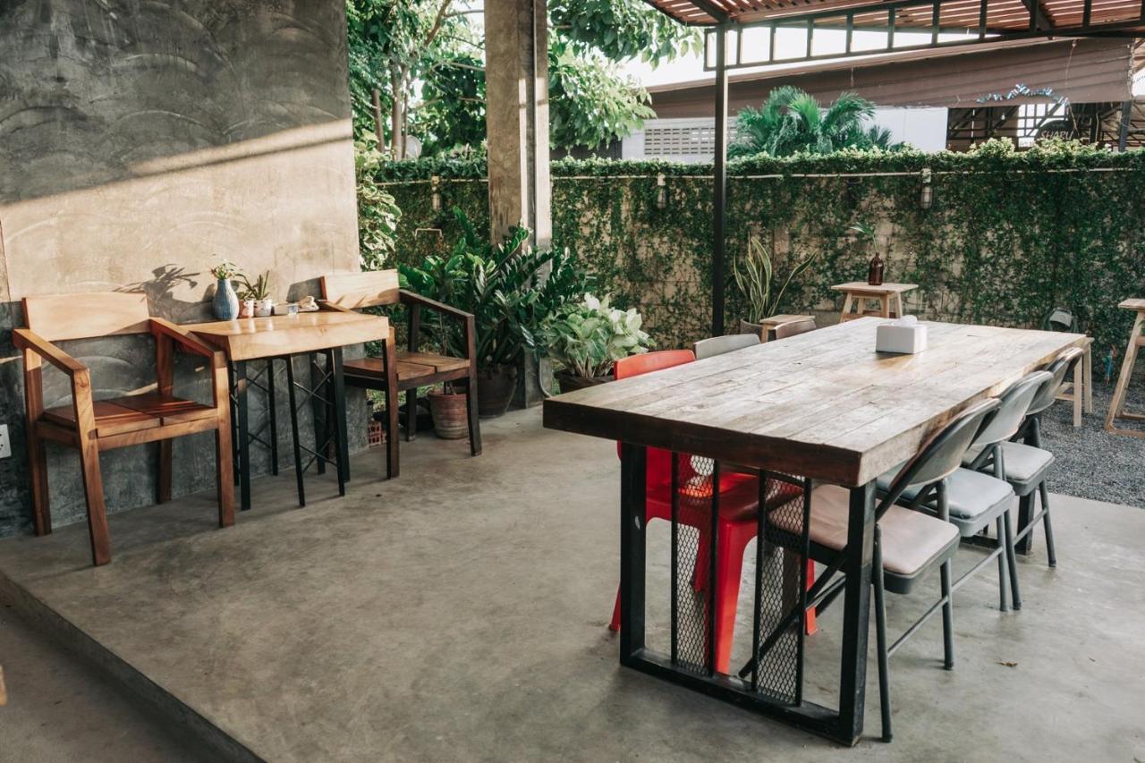 Ostello Yoji House And Cafe Ban Wiang Esterno foto